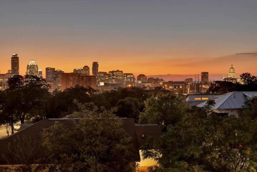 Rooftop Roost At Atx Downtown W/ Views - 8 Beds Villa Austin Exterior foto