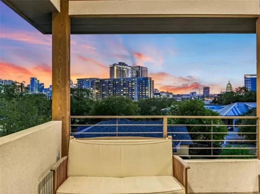 Rooftop Roost At Atx Downtown W/ Views - 8 Beds Villa Austin Exterior foto